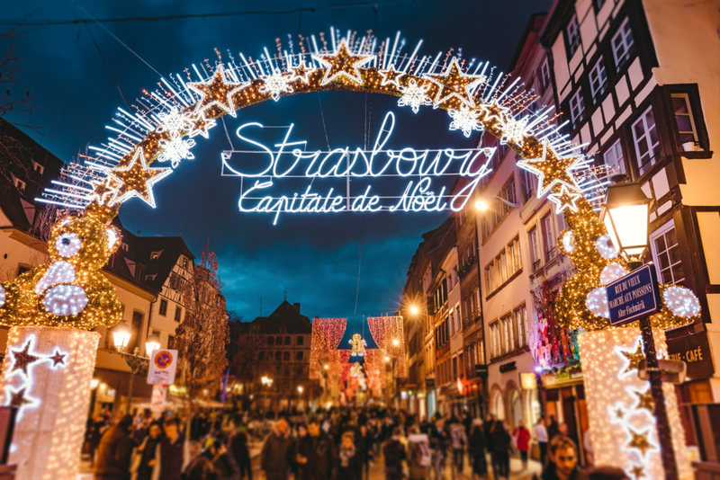 Travel Europe Through These Enchanting Christmas Markets | Getty Images / serts