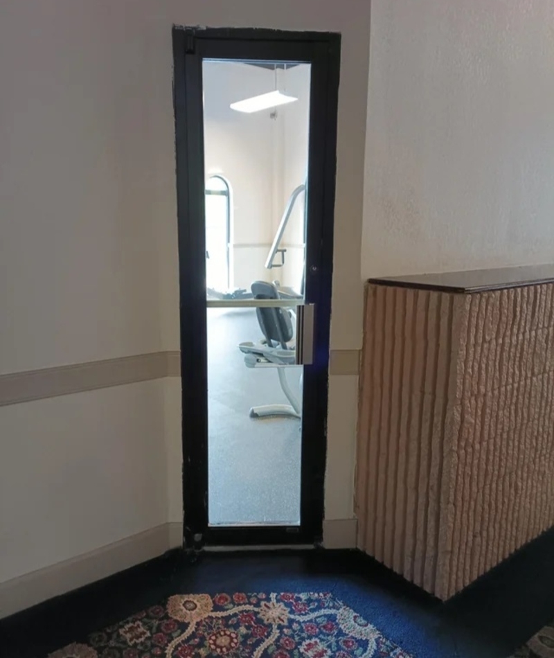 Now That's a Slim Door | Reddit.com/Cetun