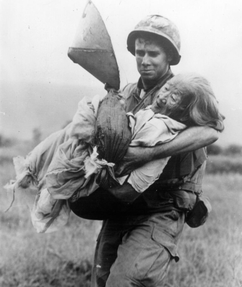 Chivalry Is Not Dead | Getty Images Photo by Keystone