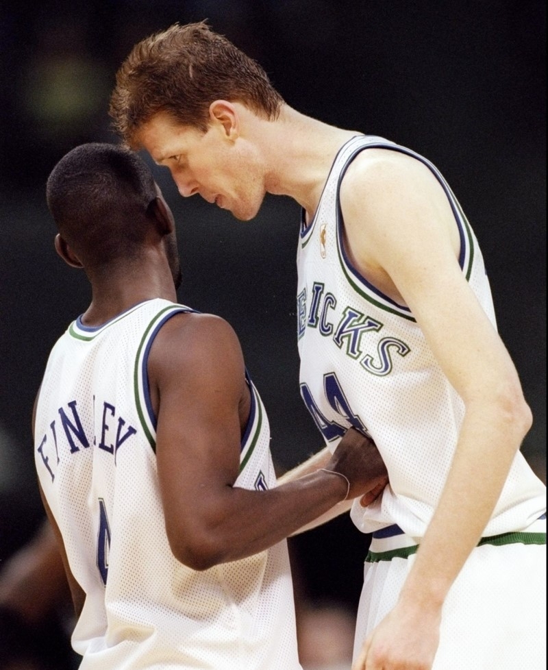 Shawn Bradley – Utah Rancher | Getty Images Photo by Stephen Dunn /Allsport