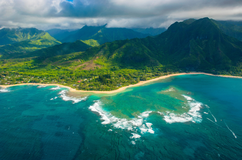 Hawaii | Alamy Stock Photo by Michael Runkel/imageBROKER.com GmbH & Co. KG