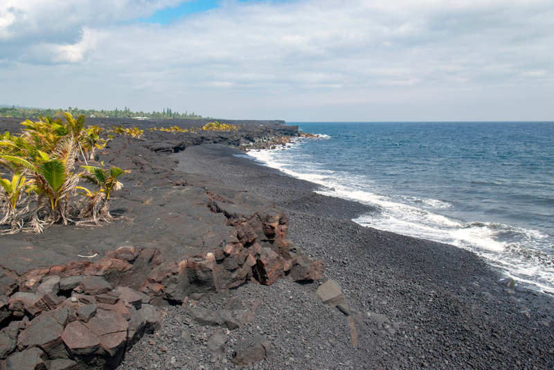 Kaimu Beach | norinori303/Shutterstock