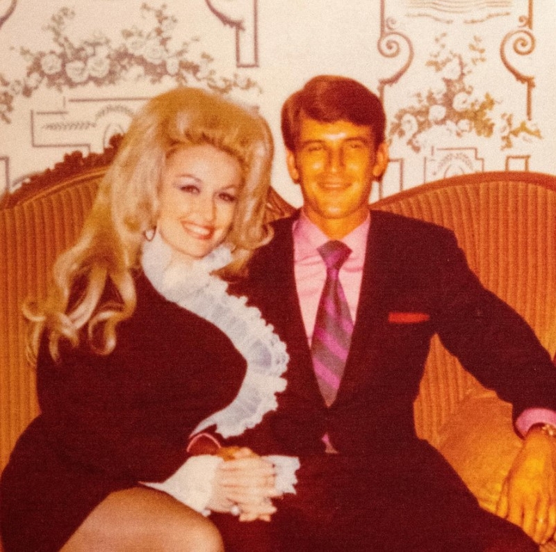 Dolly Parton and Carl Dean | Instagram.com/dollyparton