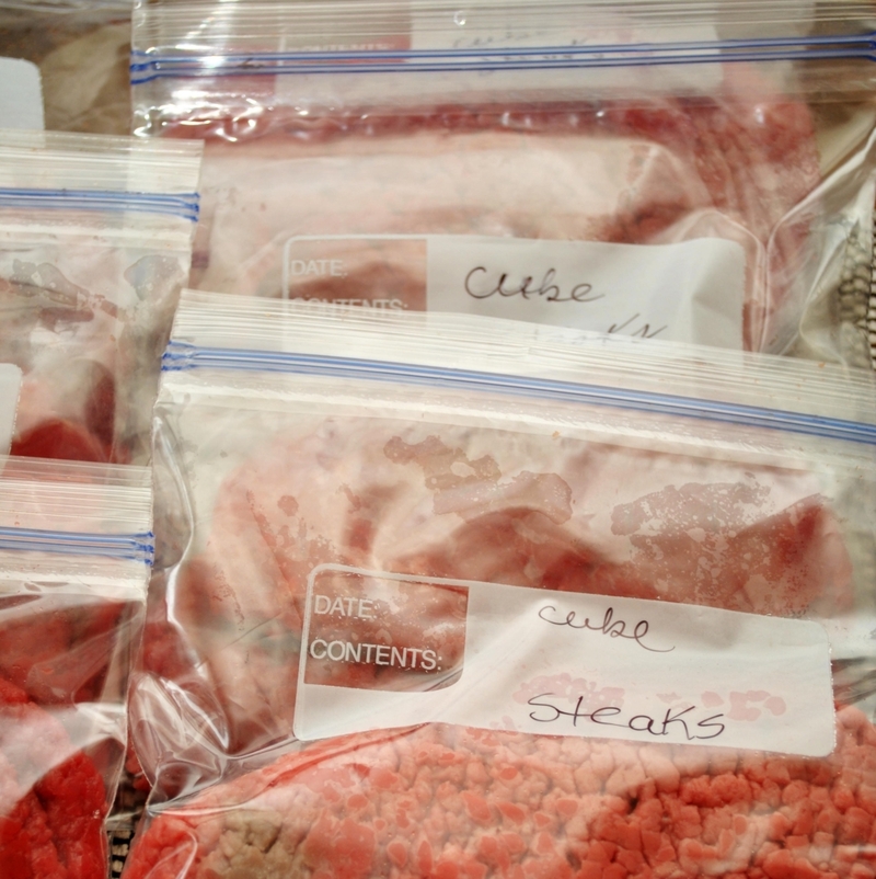 Flatten Your Ground Beef Before Storing | Alamy Stock Photo by Collins