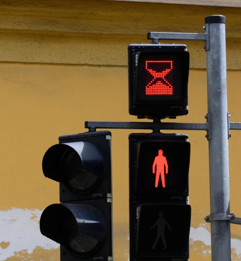 The Hourglass Traffic Light | Alamy Stock Photo by volkerpreusser