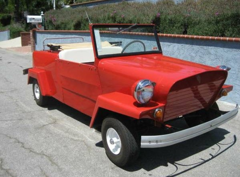 1957 King Midget Model III | Twitter/@VehicularBeauty