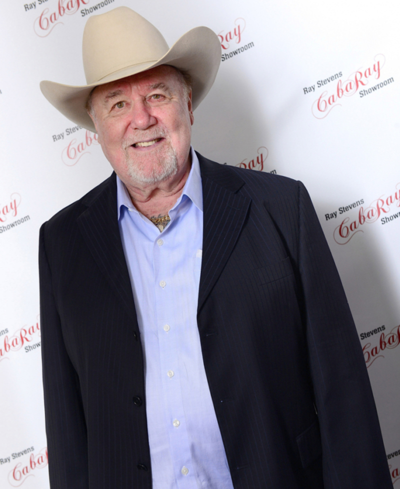 Johnny Lee | Getty Images Photo by Beth Gwinn