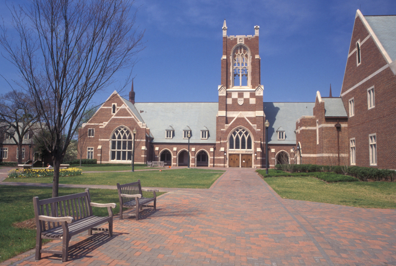 University of Richmond: $2.477 Billion | Alamy Stock Photo