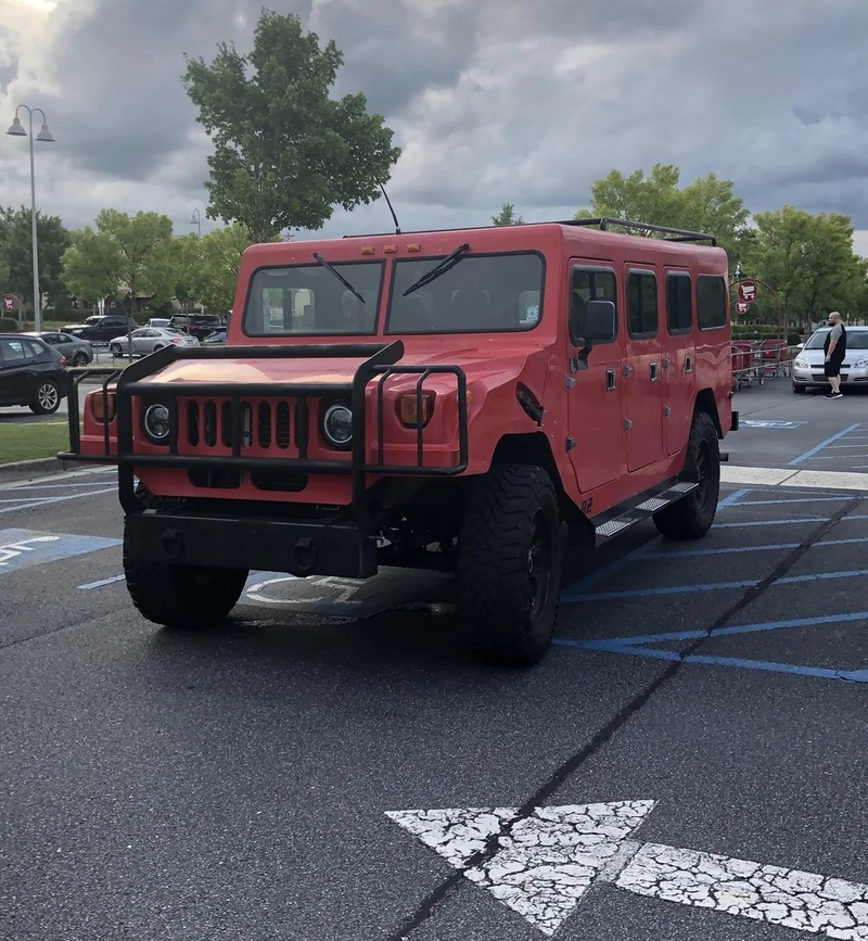 Custom Truck-Built Hummer Limo | Reddit.com/xXSeanCuber22Xx