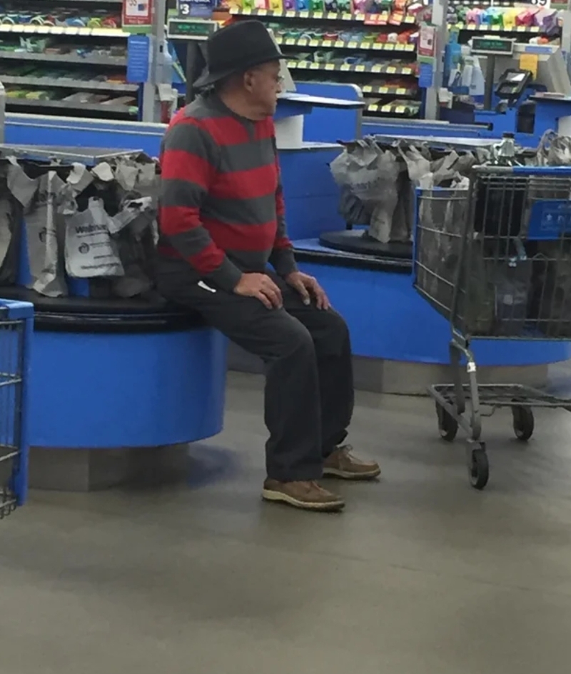 A Nightmare in Walmart | Reddit.com/N8ive-71