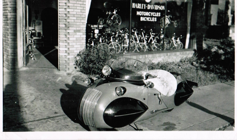 This Futuristic Steam Line KJ Henderson Motorcycle | Imgur.com/r7ibv