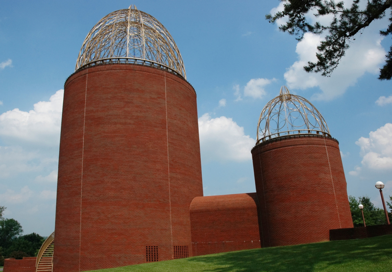 Lindsey Wilson College | Alamy Stock Photo by Pat Canova