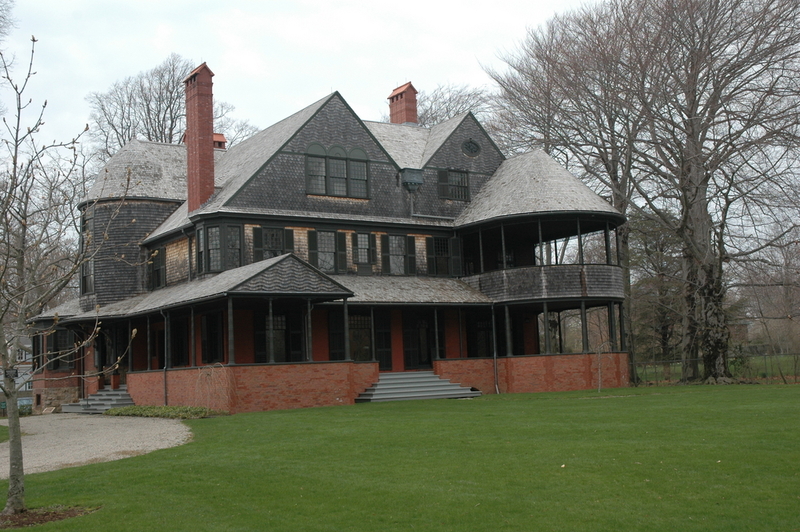 Rhode Island - Isaac Bell House | Shutterstock