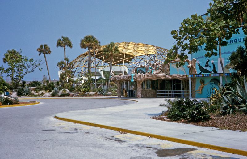 The Aquatarium | Alamy Stock Photo by M&N 