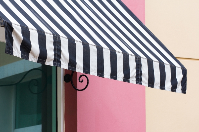 Revamp Your Kitchen Window | Shutterstock