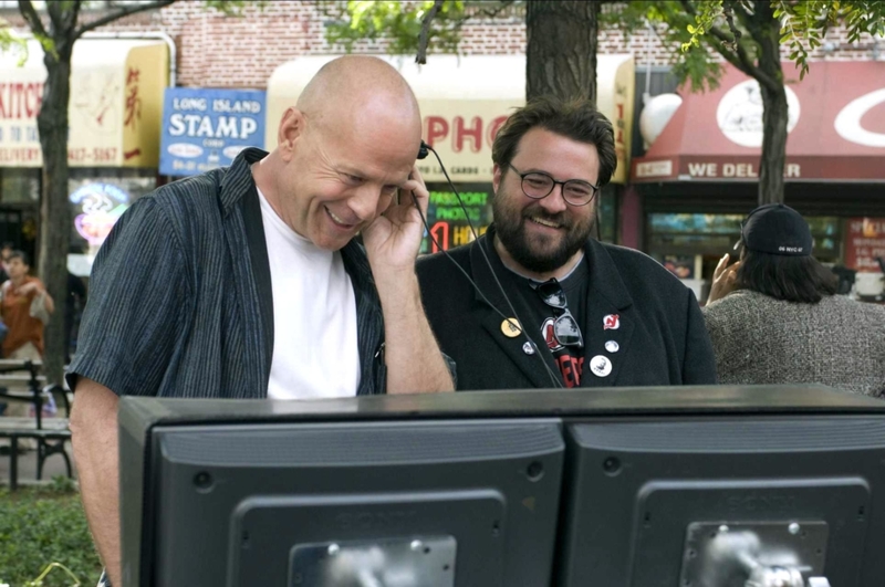 Bruce Willis and Kevin Smith | Alamy Stock Photo