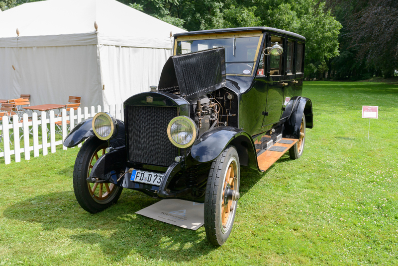 1922 Stanley Steamer | Getty Images Photo by Sjo