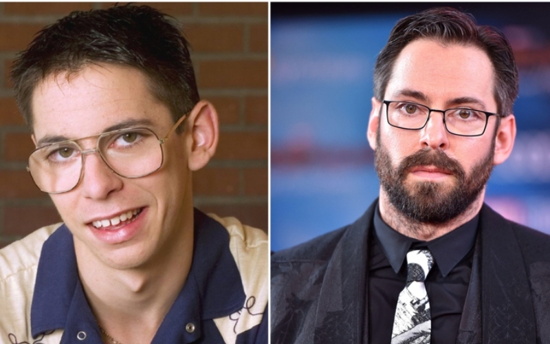 Martin Starr - Freaks and Geeks | MovieStillsDB & Alamy Stock Photo by Lionel Hahn/ABACAPRESS