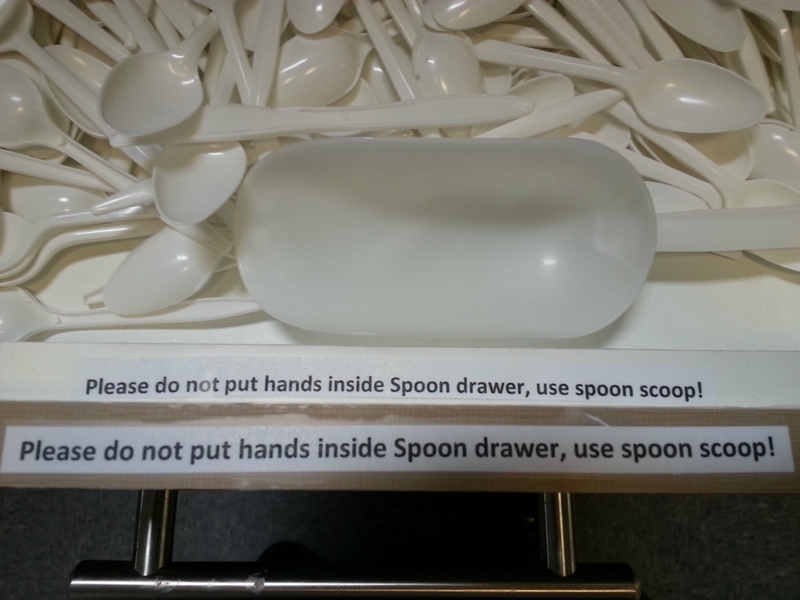 Use the spoon scoop | Imgur.com/oUV1miF