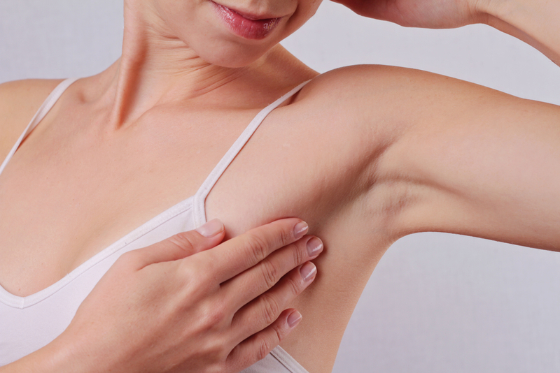 Lighten Your Underarms | Albina Gavrilovic/Shutterstock