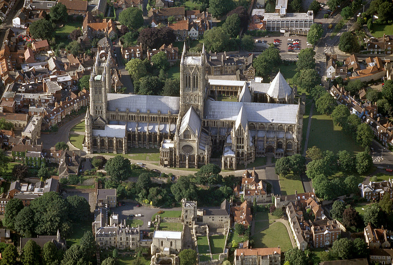 A Structure Taller Than the Pyramid of Giza | Getty Images Photo by English Heritage/Heritage Images