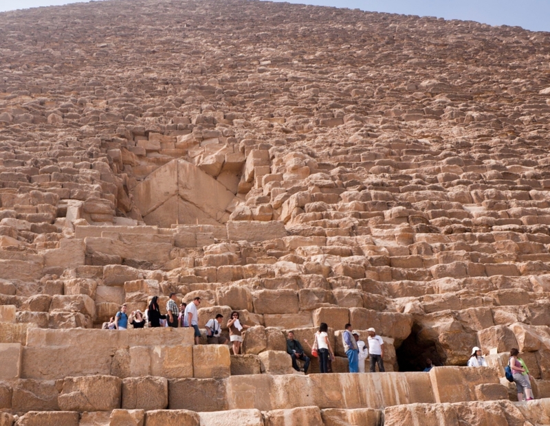 The Massive 20-Ton Pyramid Doors | Alamy Stock Photo by imageBROKER.com GmbH/Dirscherl & Co. KG 