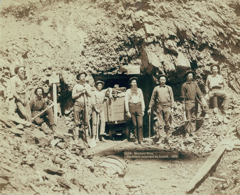 Mine in Montana | Alamy Stock Photo by Alpha Stock