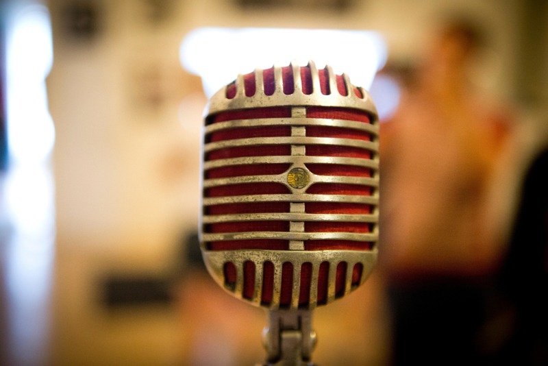 Vintage Microphones | Alamy Stock Photo by JAMES LANGE