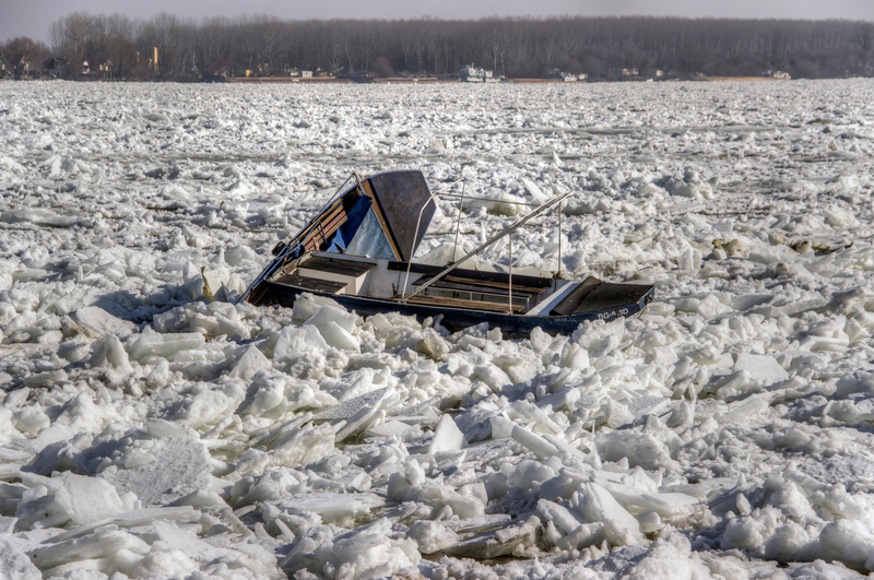 Destructive Ice | Alamy Stock Photo by Bratislav Stefanovic