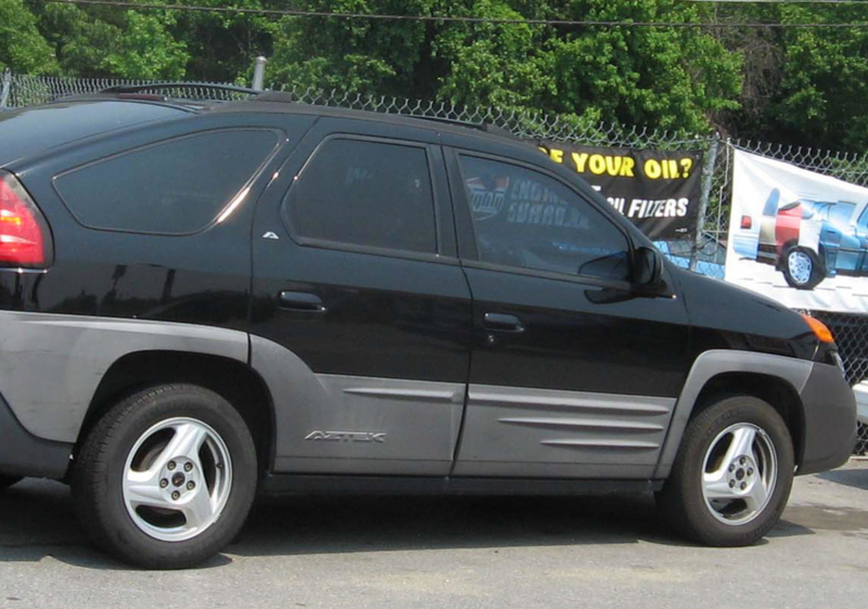 2001 Pontiac Aztek | Alamy Stock Photo