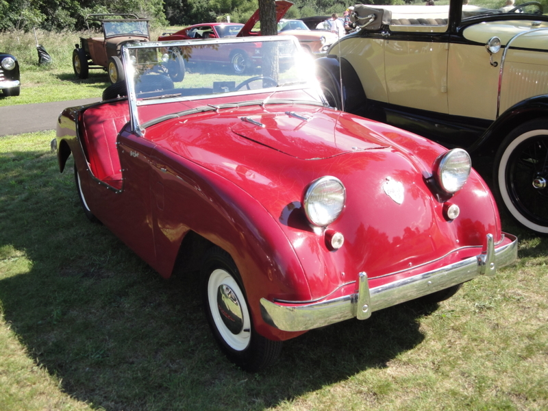 1949 Crosley Hotshot | Flickr Photo by Greg Gjerdingen