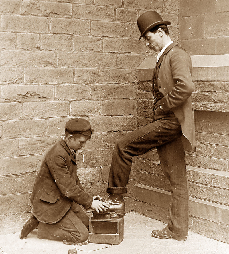 The Killer Shoe Polish | Alamy Stock Photo 