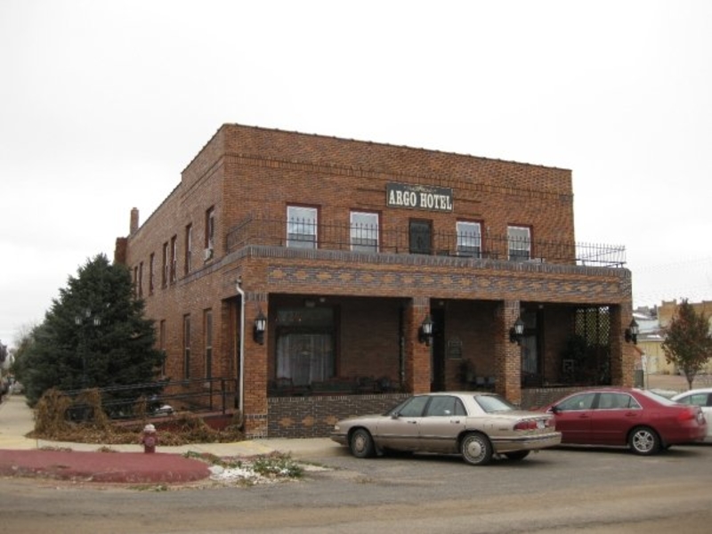 The Argo Hotel in Crofton, Nebraska | Facebook/@george.gross.7547