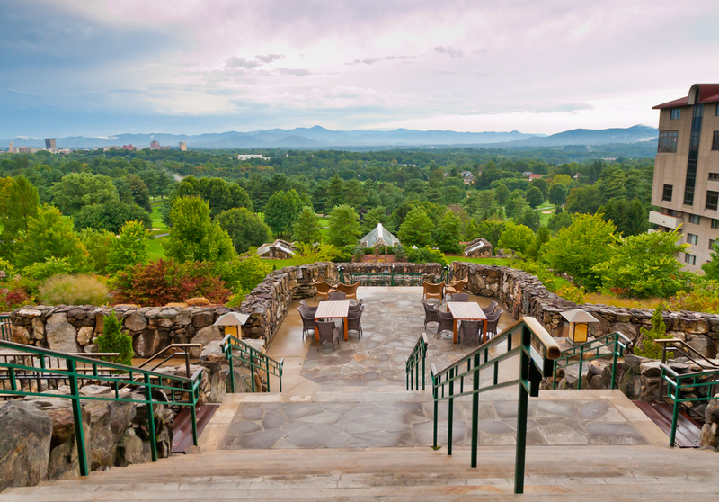 Grove Park Inn in Asheville, North Carolina | Irina Mos/Shutterstock