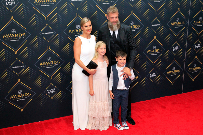 Joe Thornton & Tabea Pfendsack | Getty Images Photo by Jeff Speer/Icon Sportswire 