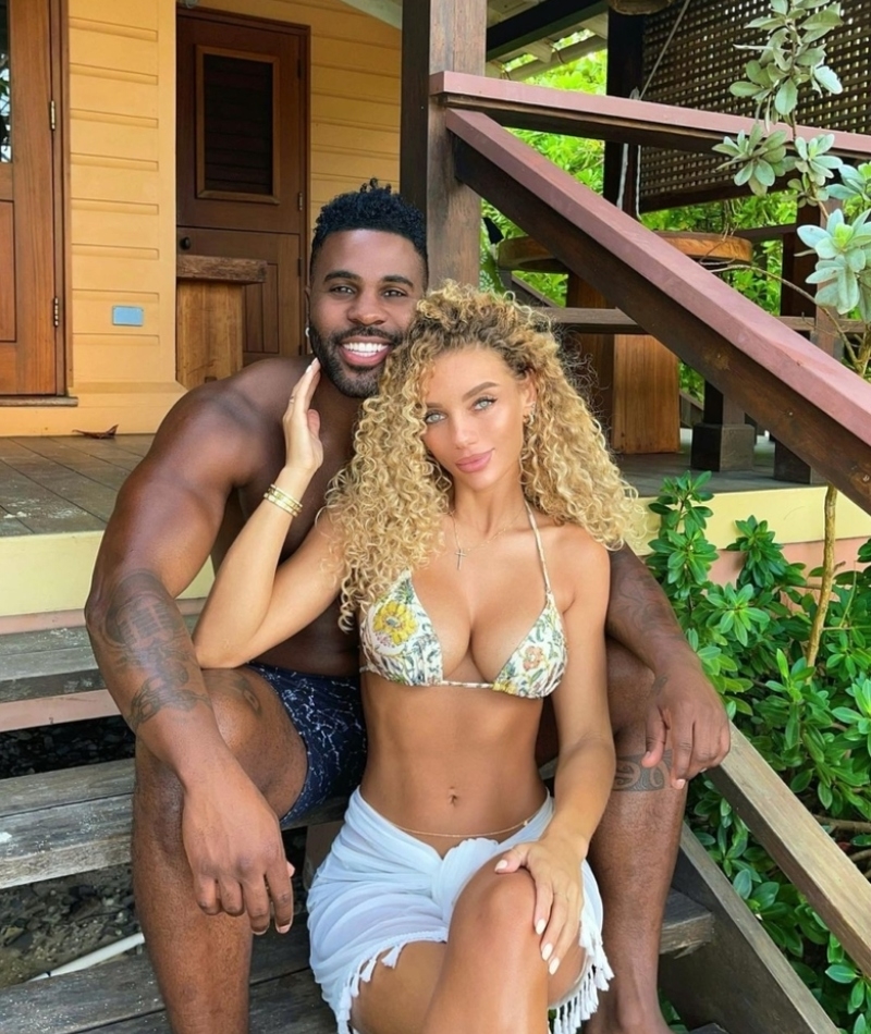 Antonio Brown & Jena Frumes | Instagram/@jenafrumes