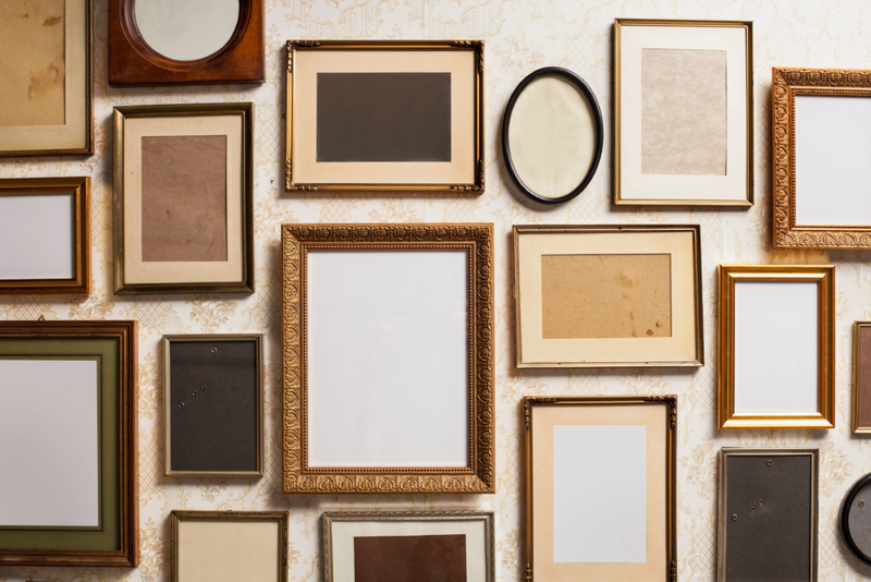 Skip: Picture Frames | Alamy Stock Photo