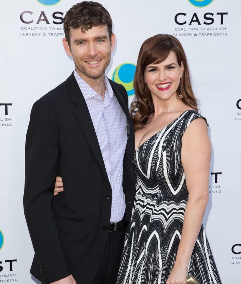 Sara Rue y Kevin Price | Alamy Stock Photo by WENN Rights Ltd 