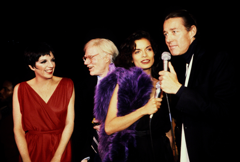 Bianca Jagger y Liza Minnelli se alían para ofrecer un espectáculo | Getty Images Photo by Robin Platzer/IMAGES