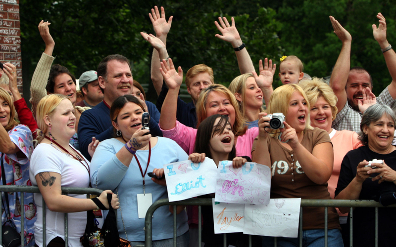 And They Came in Their Hundreds... | Alamy Stock Photo