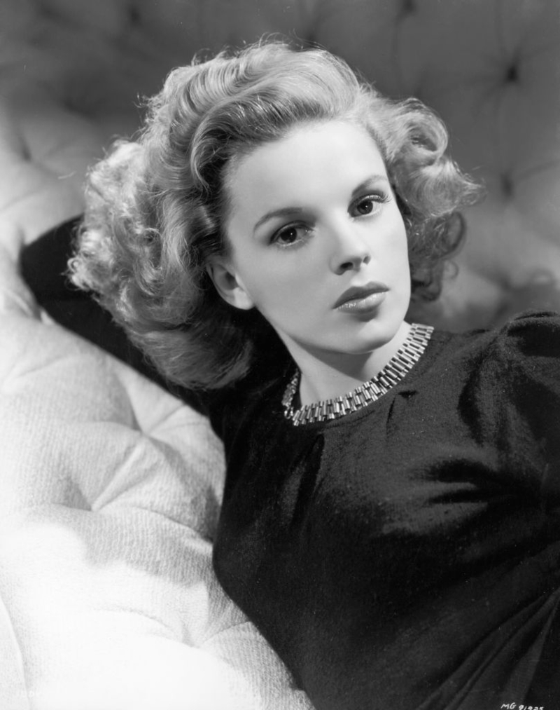 Timeless Beauty: The Breathtaking Actresses of Hollywood’s Golden Age ...