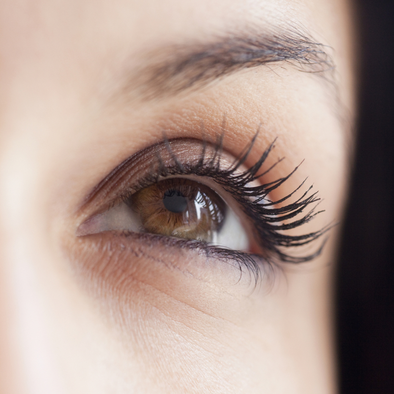 Separated Lashes | Getty Images Photo by JGI/Jamie Grill