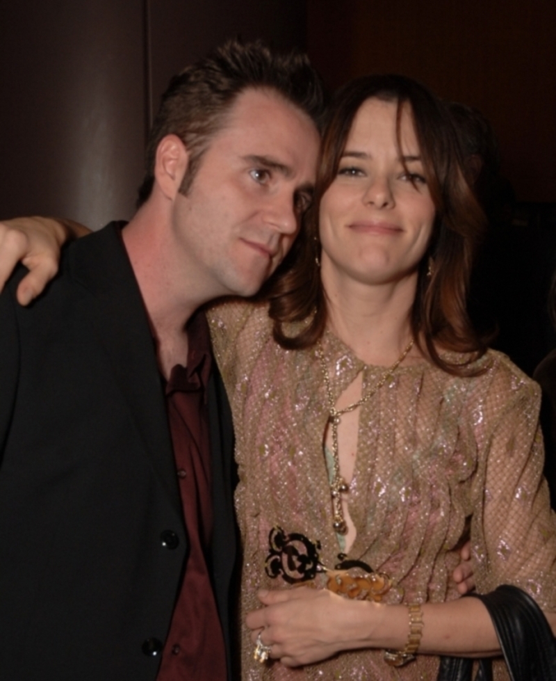 Parker Posey y Christopher Posey | Shutterstock Editorial Photo by BEI