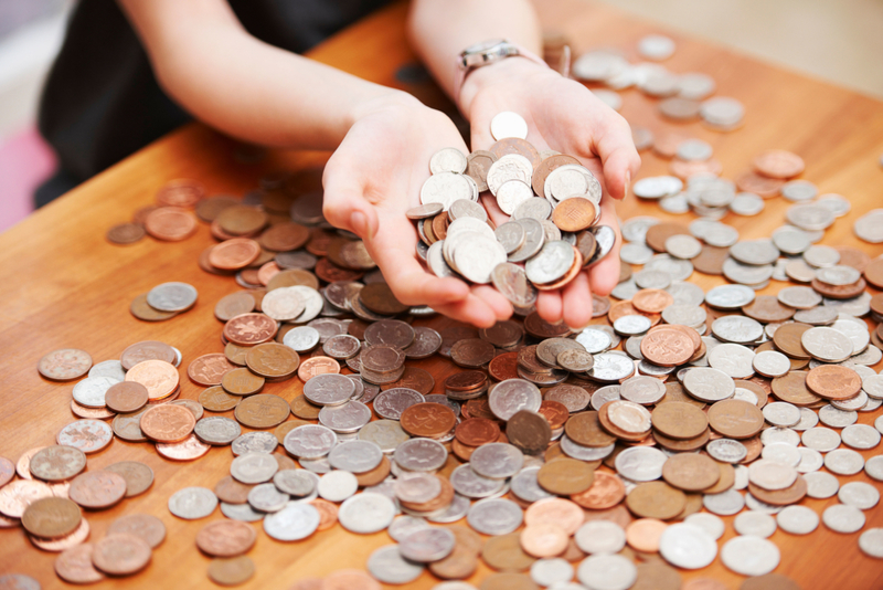 Sonido de monedas tintineando | Alamy Stock Photo