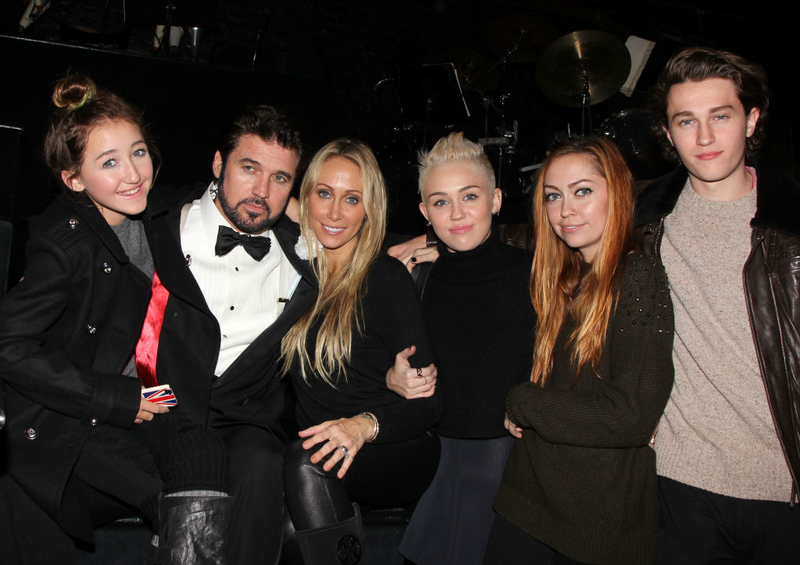 Familia Cyrus | Getty Images Photo by Bruce Glikas/FilmMagic