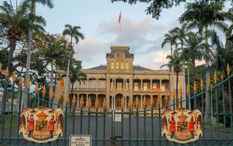 Hawaiian Royalty | Alamy Stock Photo by Christopher Bellette