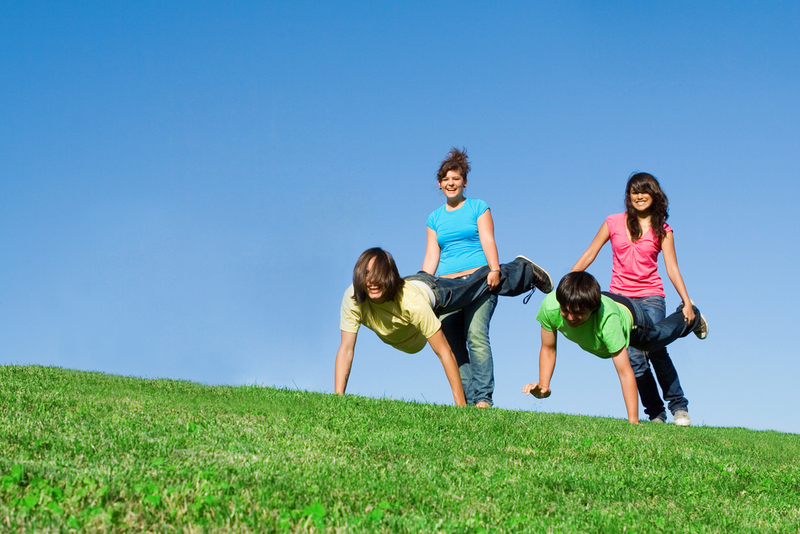 Wheelbarrow Racing | Shutterstock