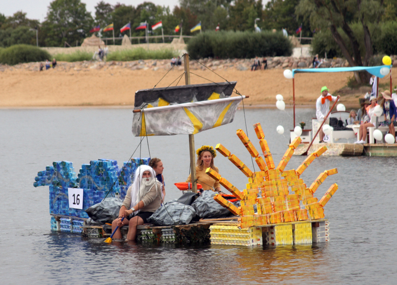 Milk Carton Regatta | Getty Images Photo By Picture alliance