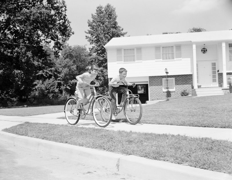 Ciclismo sin cascos | Getty Images Photo by H.Armstrong Roberts