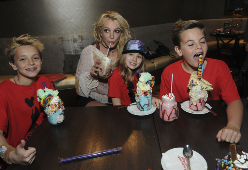 Britney Spears, Sean y Jayden James-Federline | Getty Images Photo by Gerardo Mora